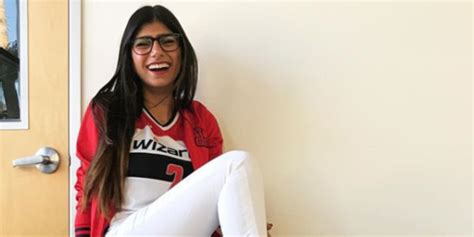 religion of mia khalifa|Mia Khalifa Wiki Bio, dating boyfriend Robert。